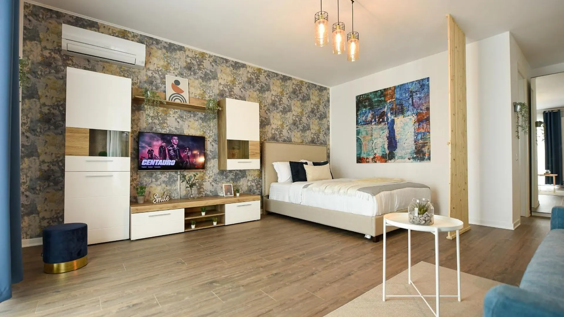 Infinite Horizons - Modern Living In North Business District Apartment Bucureşti